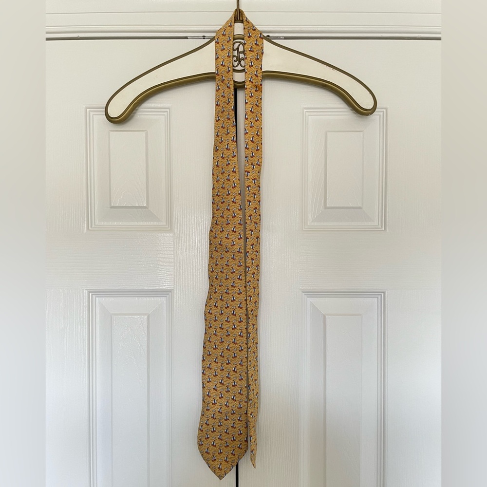 Brooks Brothers Sailboat Print Silk Tie